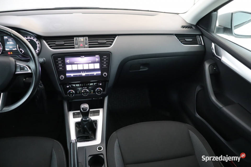 Skoda Octavia 10 TSI czujnik parkowania Zabrze sprzedam