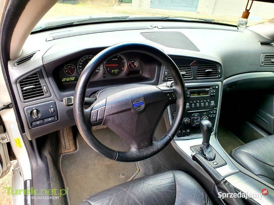 Volvo V70 Xenon Grzane Fotele Webasto Hak Skóra Turek