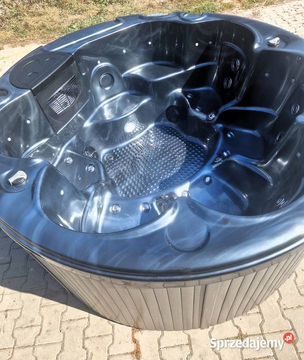 Jacuzzi ogrodowe zimowe SPA Balboa 220x210 Akryl Olkusz