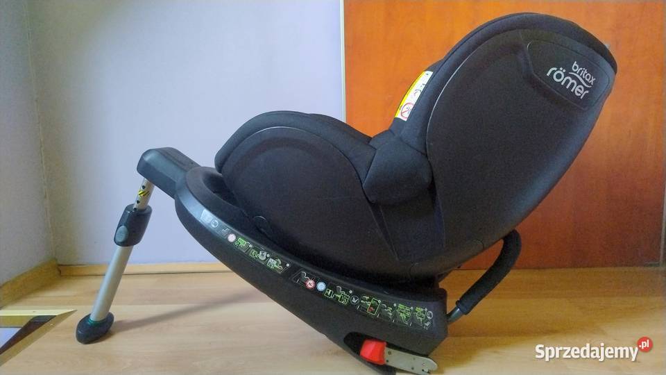 Fotelik samochodowy Britax DualFix 2R Cosmos Isofix Otyń
