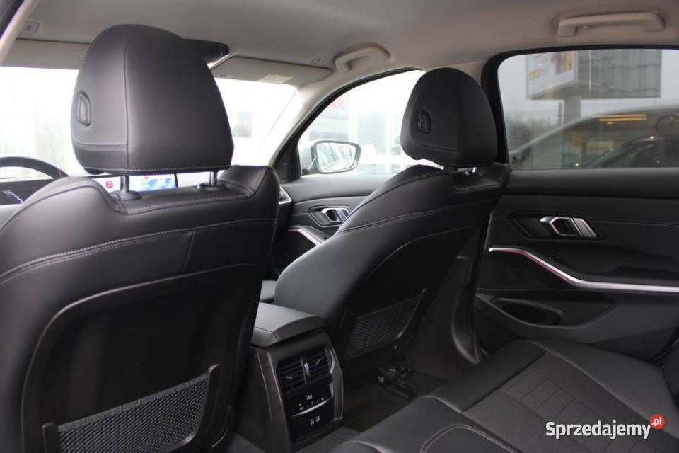 BMW SERIA 3 2023r LED asystenci HUD kamera NAVI Kraków