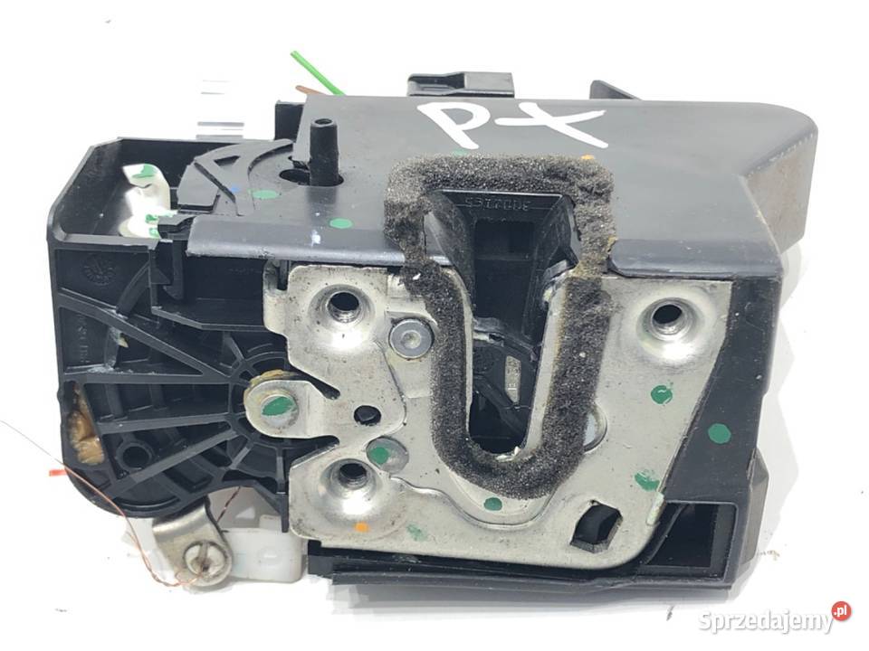 ZAMEK DRZWI PRAWY TYŁ DACIA DUSTER Hatchback Zamki, wkładki i kluczyki sprzedam