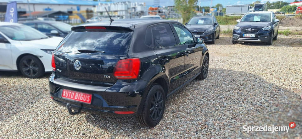 Volkswagen Polo super stan ekonomiczny V 4/5