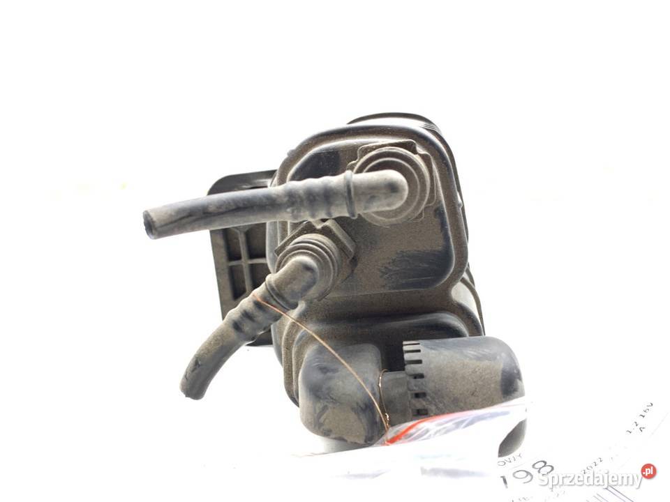 FILTR WĘGLOWY RENAULT CLIO IV H8201588838 12 73 osobowe sprzedam