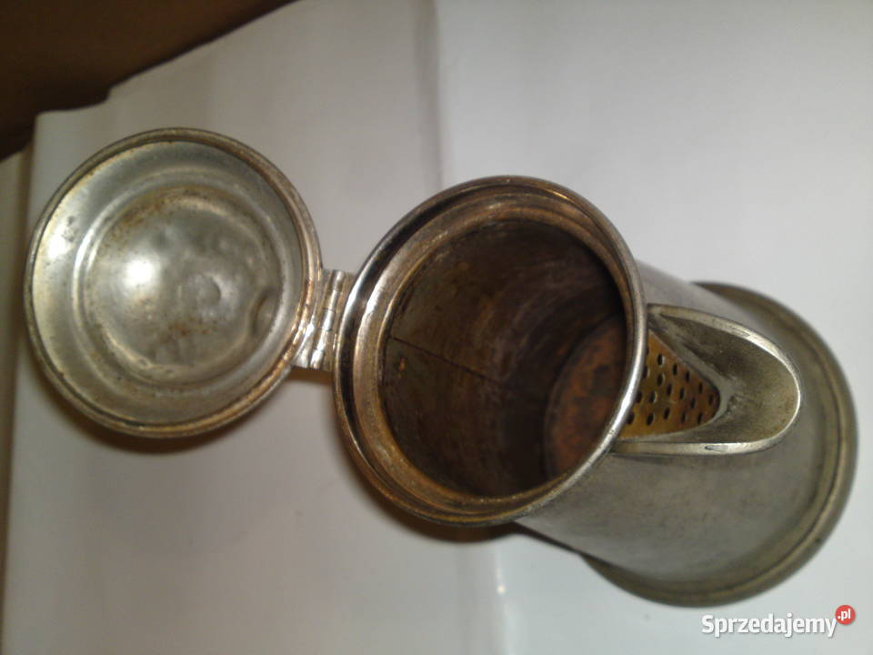 Przedwojenny stary dzbanek metalowy stalowy