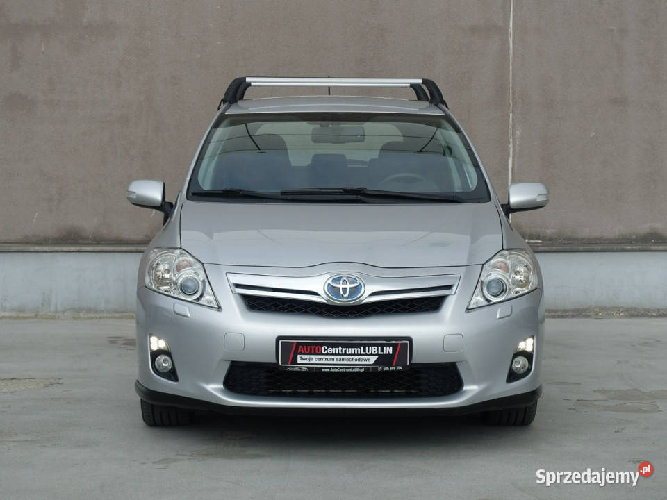 Toyota Auris 18 HybrydaKsenonPółskóryKamera elektryczne lusterka