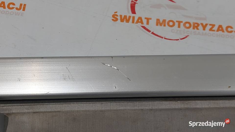 TOYOTA PRIUS II 06r roleta bagażnika Kielce