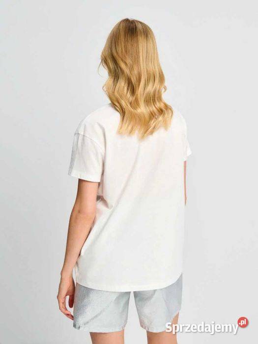 tshirt z napisem Sinsay Olkusz