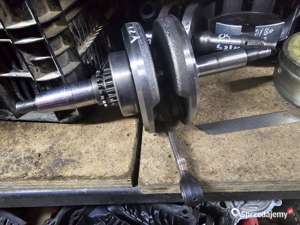 Yamaha YZF 125 wał korbowy korba korbowód YZF125 dolnośląskie Jelenia Góra