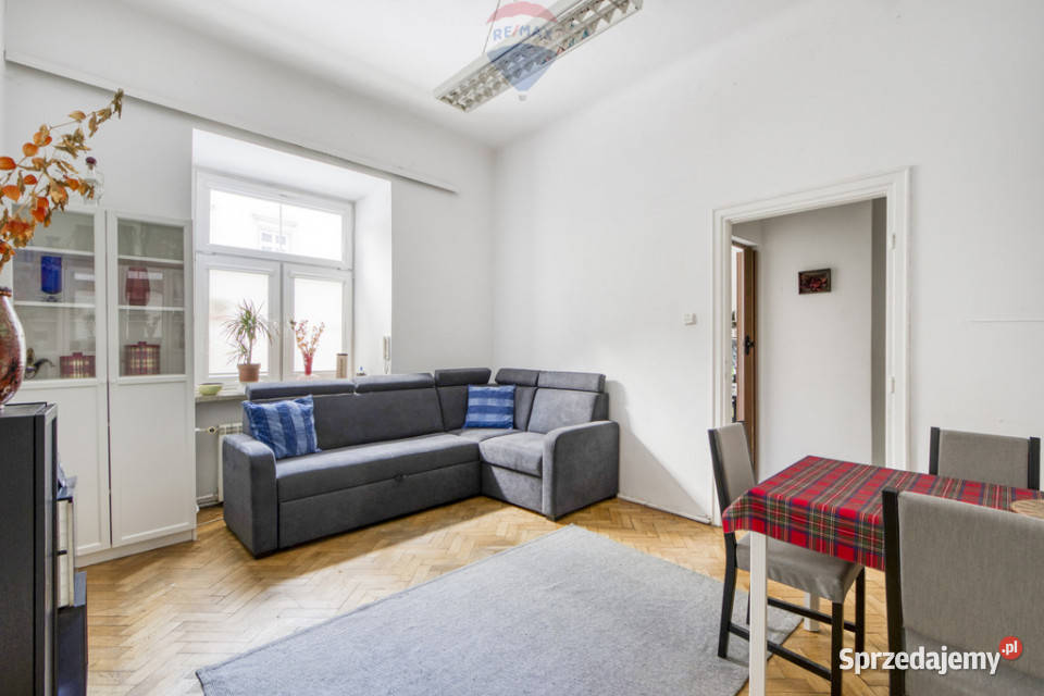 Mieszkanie w kamienicy z 1830 r 44.81m2