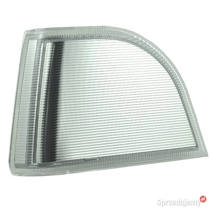 Światło boczne LH Kubota L3010 L3410 L3710 L4310 Tajęcina sprzedam