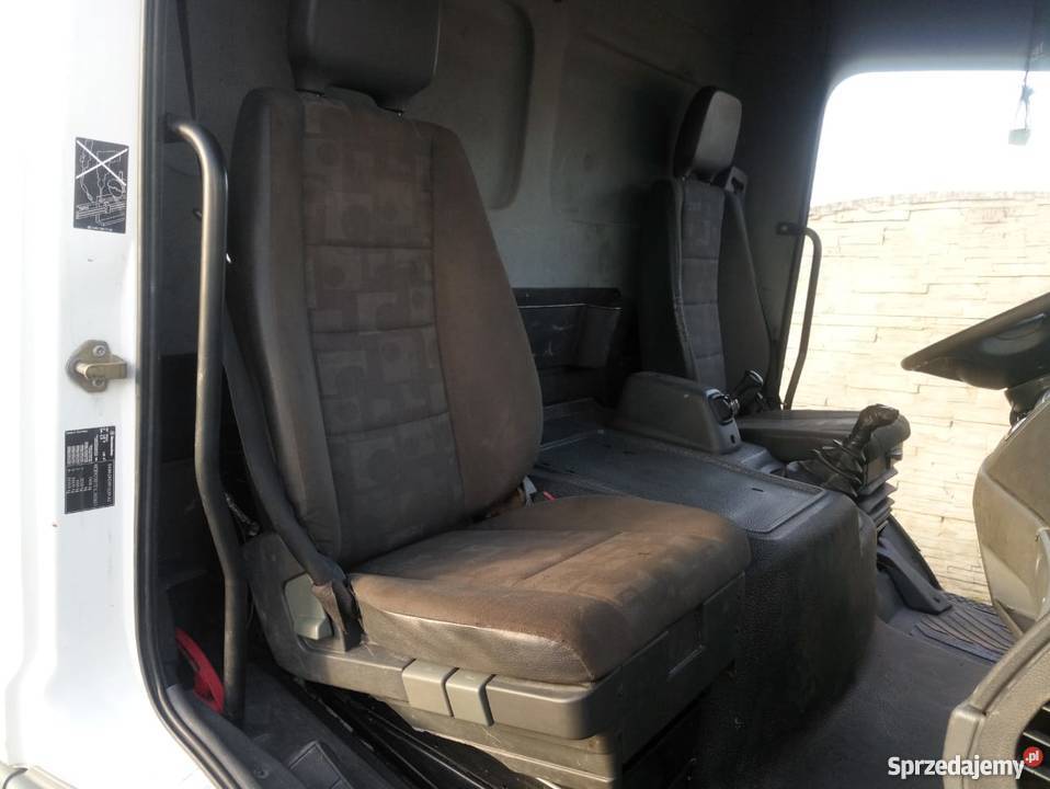 FOTEL PASAŻERA MERCEDES ATEGO 2