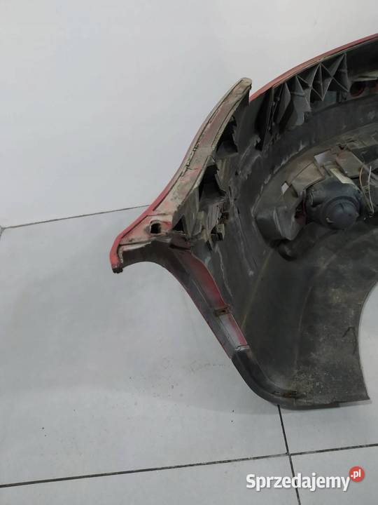 ZDERZAK PRZÓD CZERWONY TOLEDO II Seat Leon I