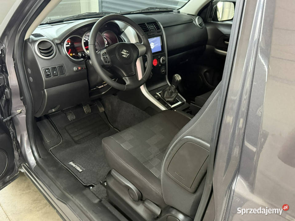 Suzuki Grand Vitara 24 Podniesiona Osłona napęd 4x4 małopolskie Chechło