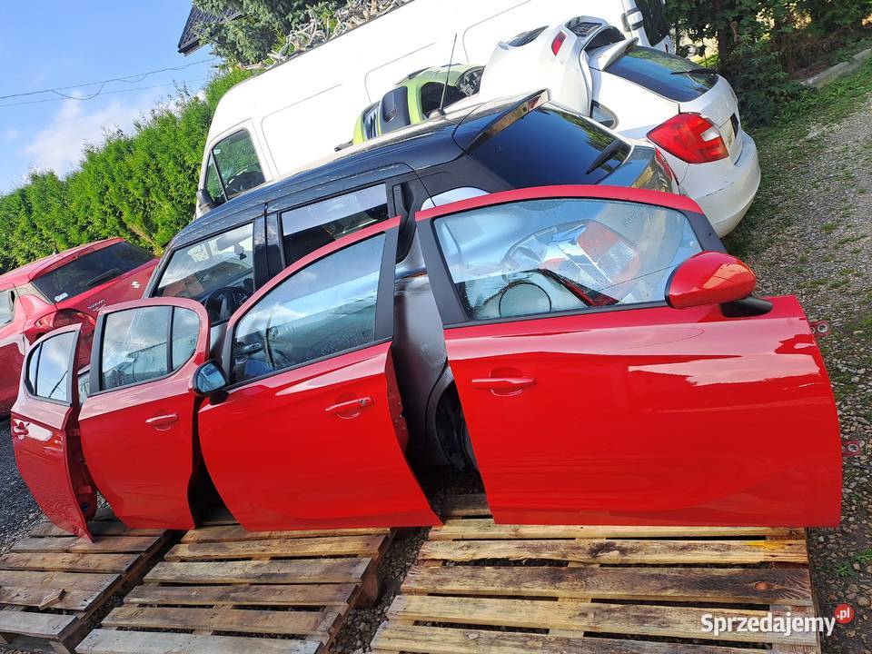 Opel Corsa E 5D drzwi kompletne klapa kod Jastrzębie-Zdrój
