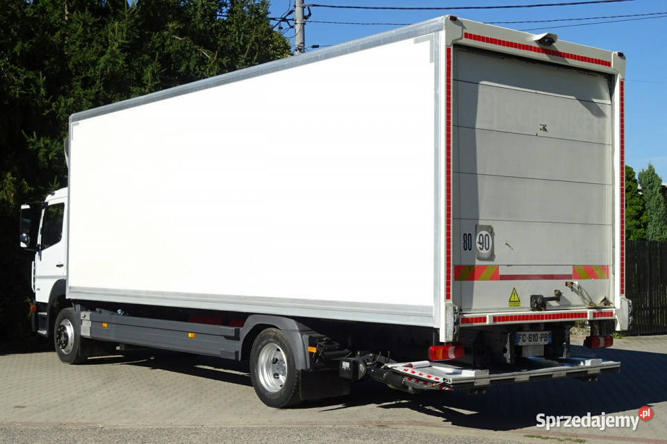Mercedes Atego 1218 Euro 6 272 kontener 18p centralny zamek Góra Kalwaria