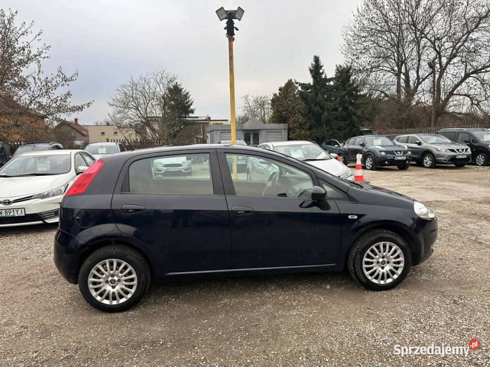 Fiat Grande Punto 14 8V 77KlimaSalon Warszawa