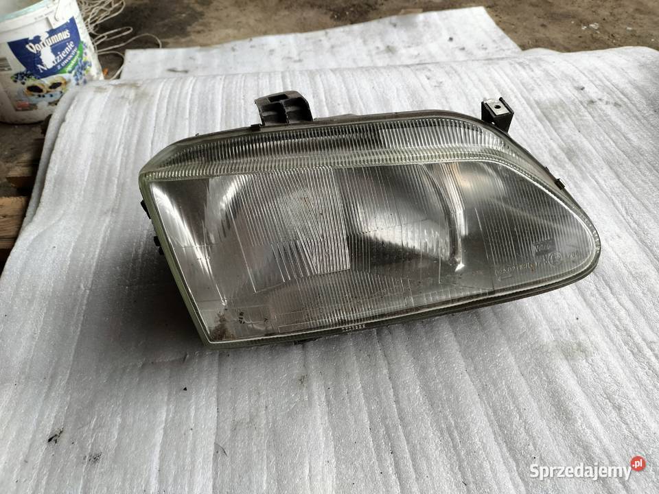 RENAULT SCENIC 1 LAMPA PRZÓD PRZEDNIA PRAWA Oświetlenie Kamień-Kolonia