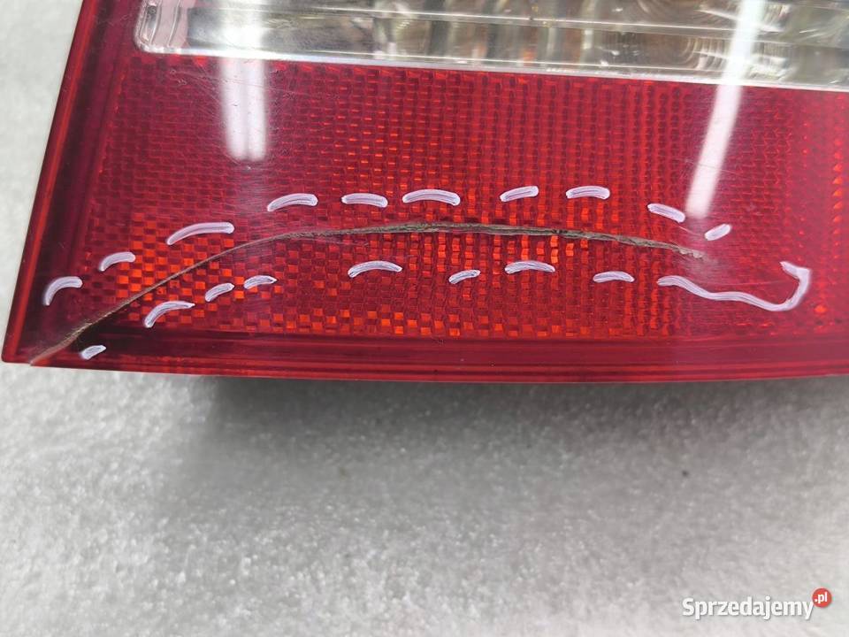 LAMPA PRAWY TYŁ LED 4F9 A6 C6 KOMBI wielkopolskie