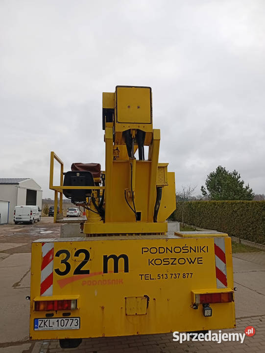 Podnośnik MAN F90 WUMAG WT 320 hydrauliczny Kołobrzeg