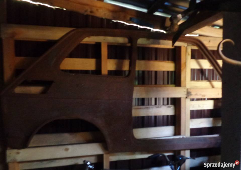 Fiat 126p Części karos błotniki nadkola poszycia Dłutów