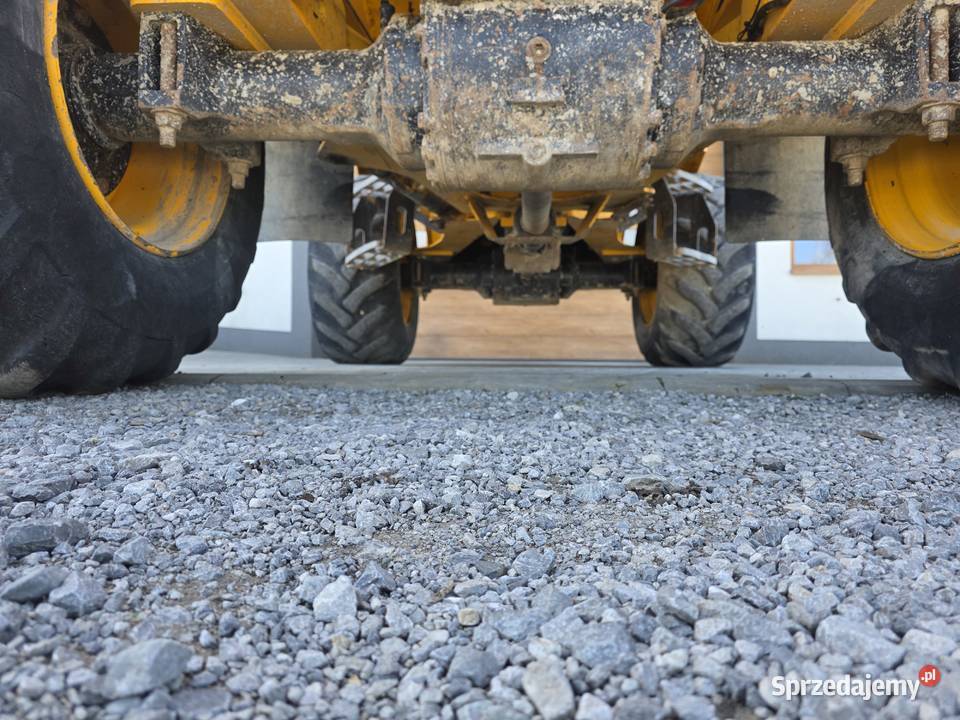Wozidło JCB 9T 1 sprowadzone w oryginale ładne Bieliny