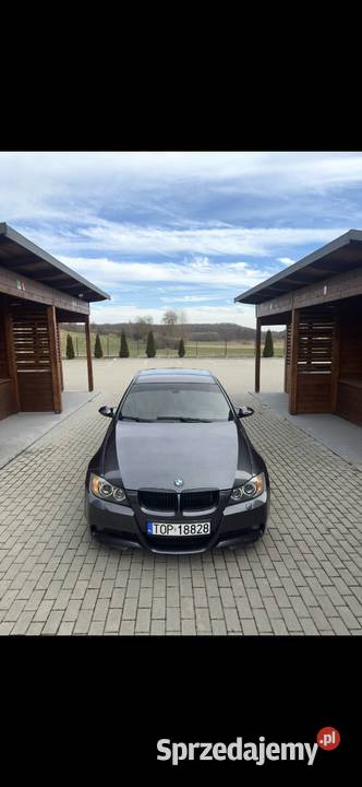 BMW E90 330d 2006r Iwaniska