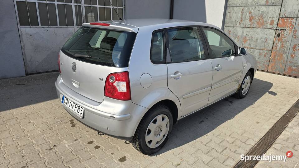 Volkswagen Polo 14 16V Comfortline 1400cm3
