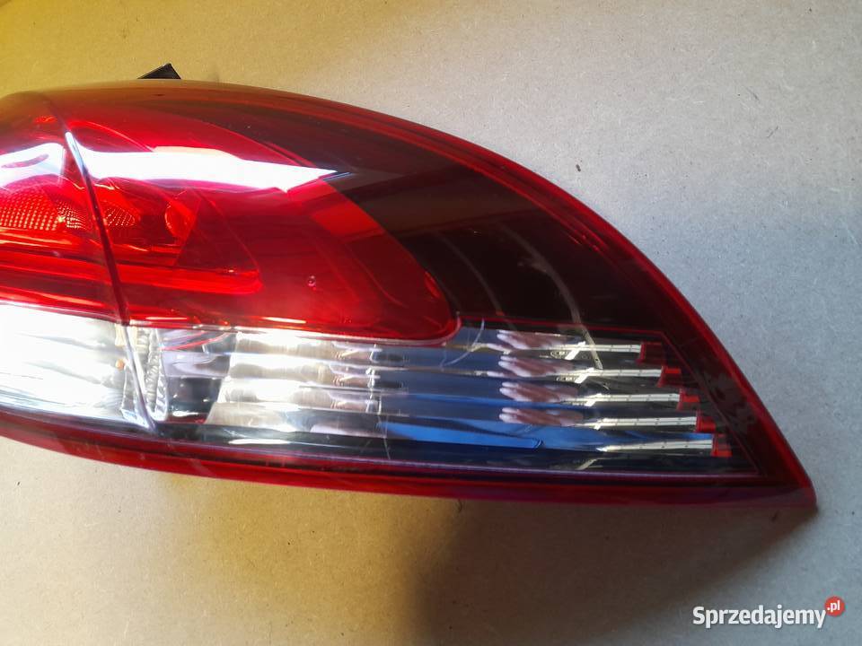 LAMPA TYLNA PRAWA RENAULT CLIO IV 1219 KOMBI Goleniów sprzedam