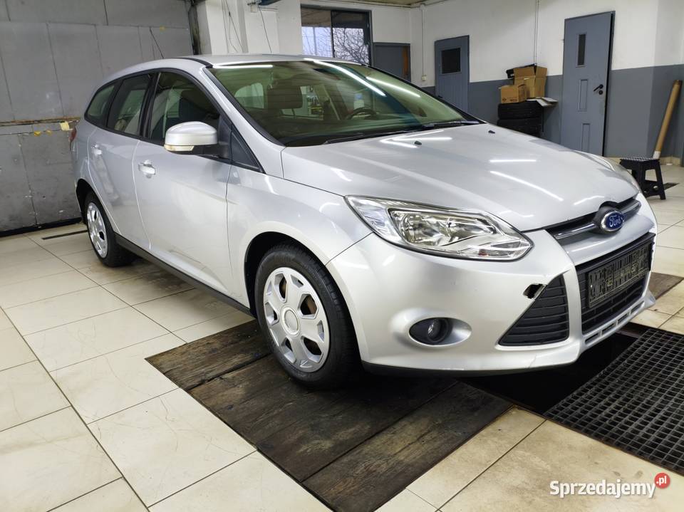 Ford Focus MK3 salon dużym serwisie nie wymaga 116KM Piotrków Trybunalski sprzedam