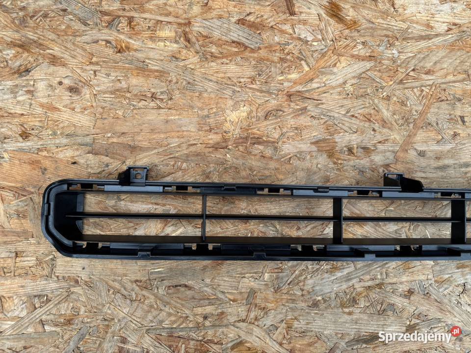 Środkowa kratka zderzaka przód jeep avenger wielkopolskie