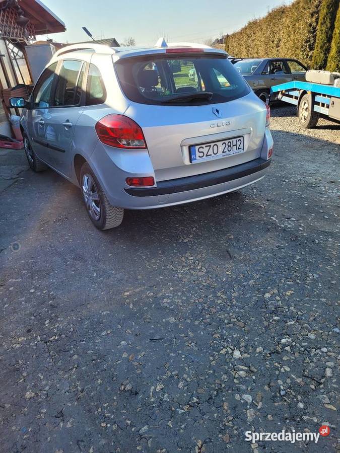 Renault Clio 3 kombi 12 tce 101KM