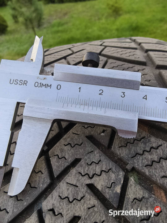 Opona zimowa Semperit SpeedGrip 3 22550 R17 DOT Komarówka Podlaska