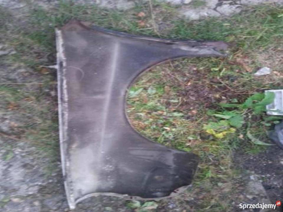 Dacia 1300 błotnik dzrwi zdrowe uzbrojone śląskie Częstochowa