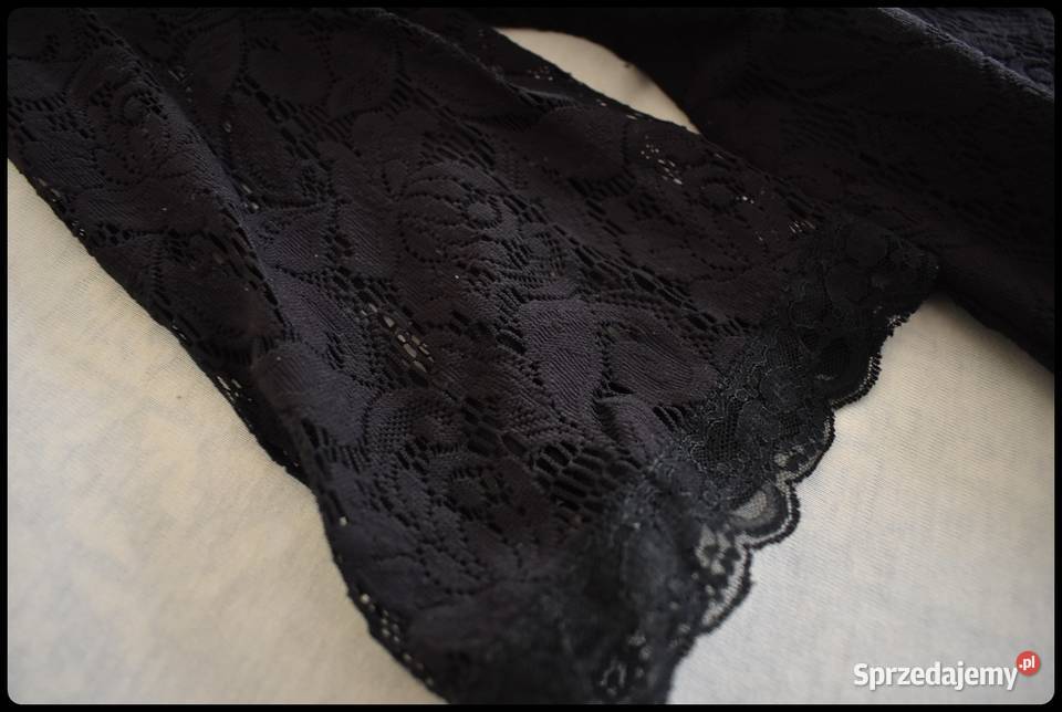 Sukienka mała czarna 40 L cała koronkowa z Rozmiar 40(L) mazowieckie Płock sprzedam