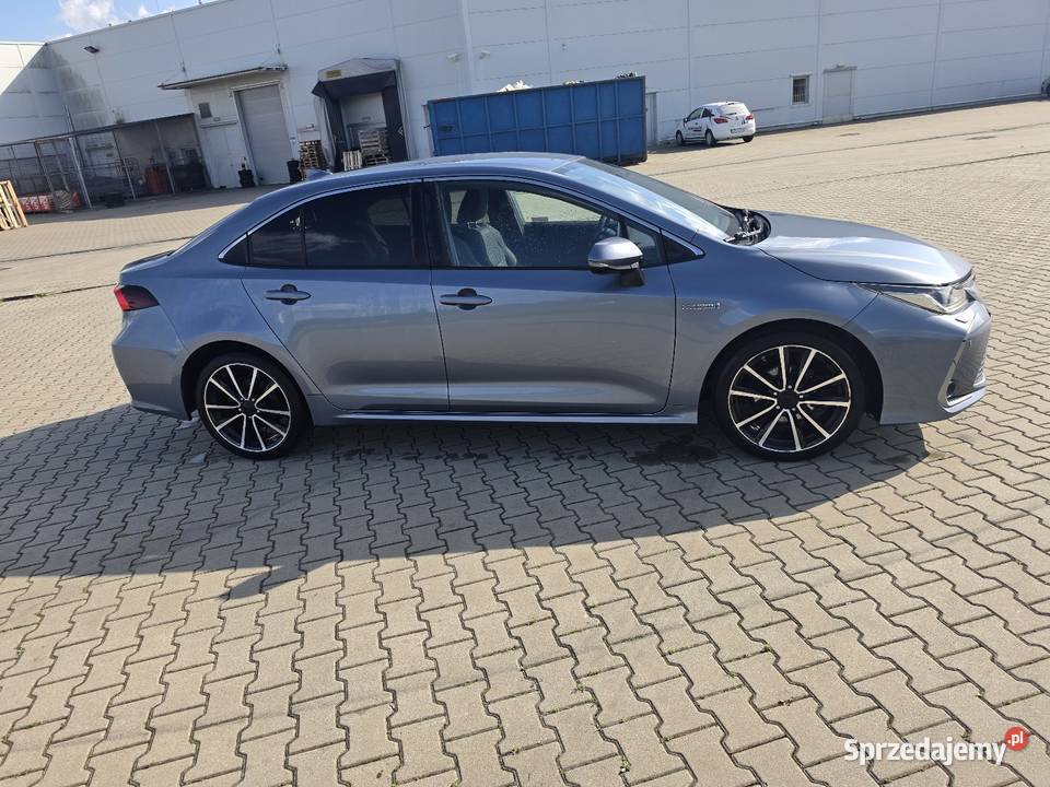 Toyota Corolla 18hybryda 1walsciciel FV23 Piekary Śląskie