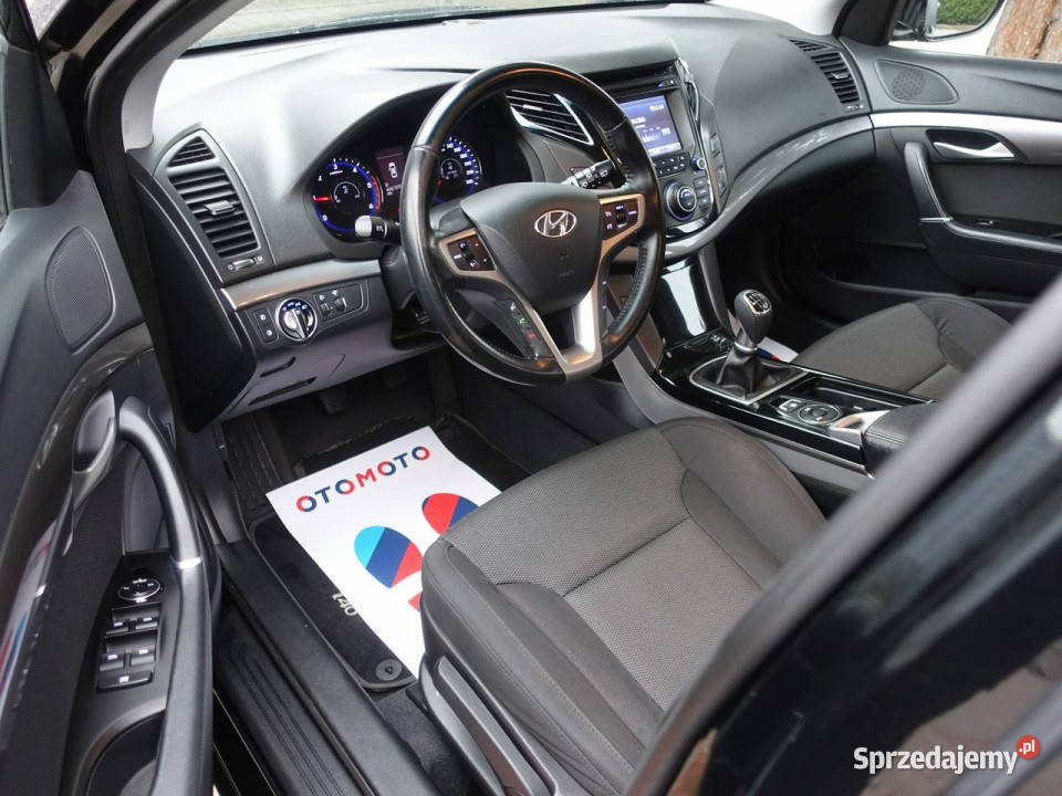 Hyundai i40 17D Navi Alu Klimatronik Ledy KamCof nieuszkodzony Częstochowa