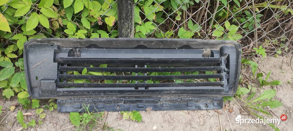 Żaluzja Wlot powietrza kierownica Krata Renault Stok Lacki sprzedam