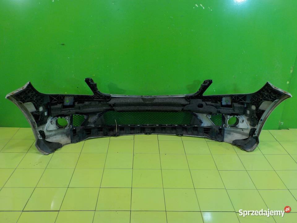 MERCEDES C W204 09r KOMBI 5D zderzak przod osobowe Suków