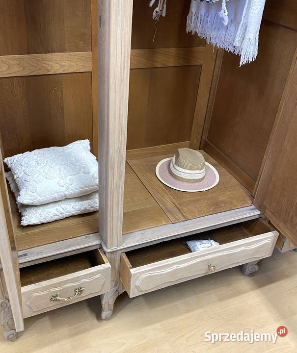 Szafa dębowa kremowa 3drzwiowa odnowiona z 1928r wielkopolskie