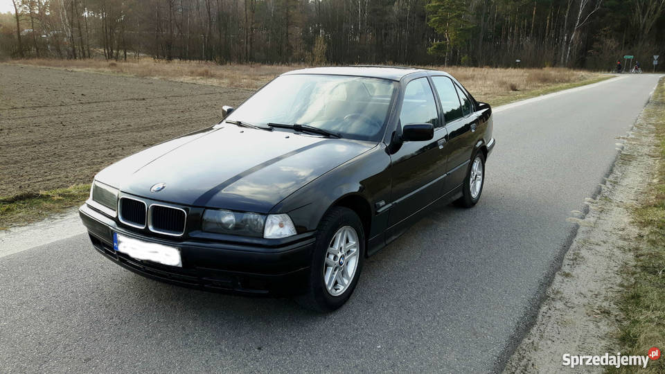 BMW e36 16 sekwencja czarna welurowa tapicerka Skierniewice sprzedam
