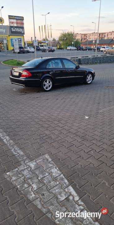Mercedes E klasa E280 234000km Radom