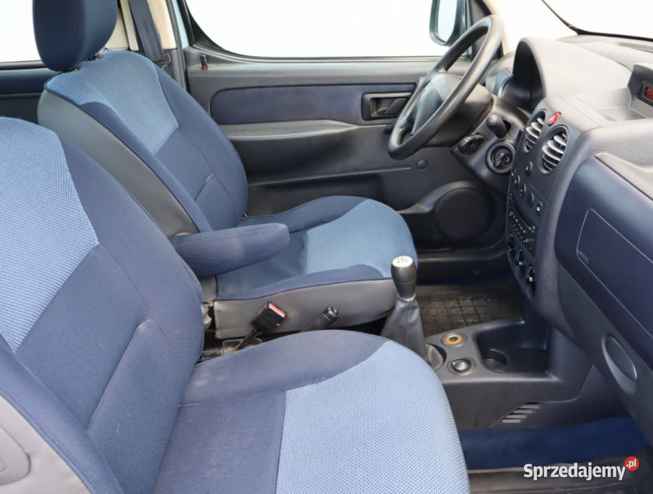 Citroen Berlingo 16 16V hak Piaseczno
