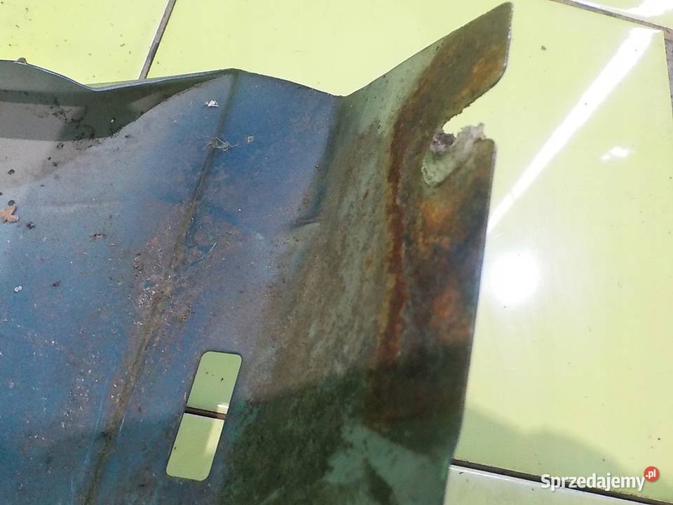 CHRYSLER 300C 06r blotnik prawy przod Suków