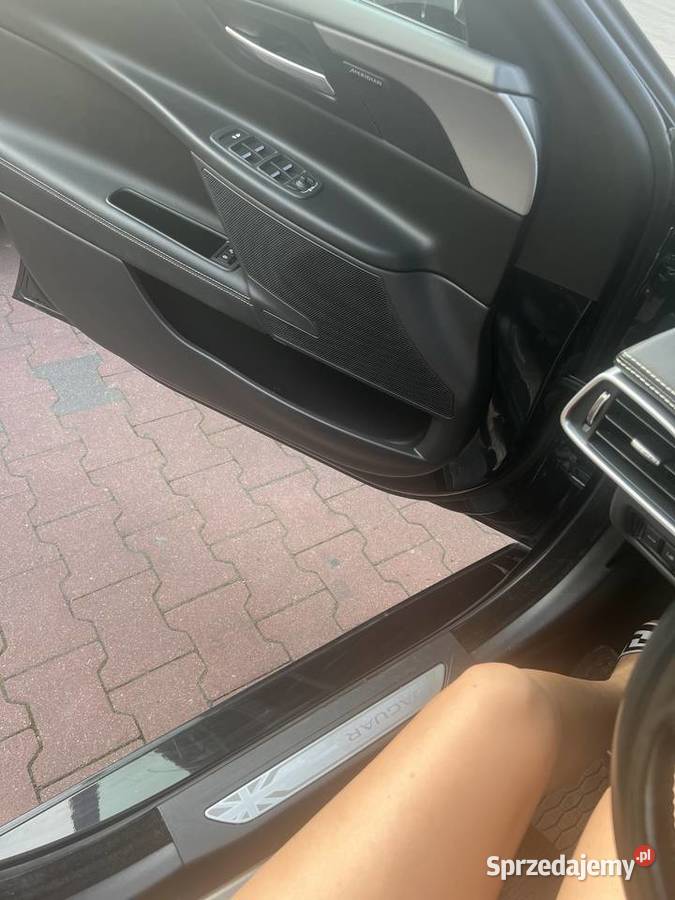 Jaguar XE black edition R Sport Dobruchna