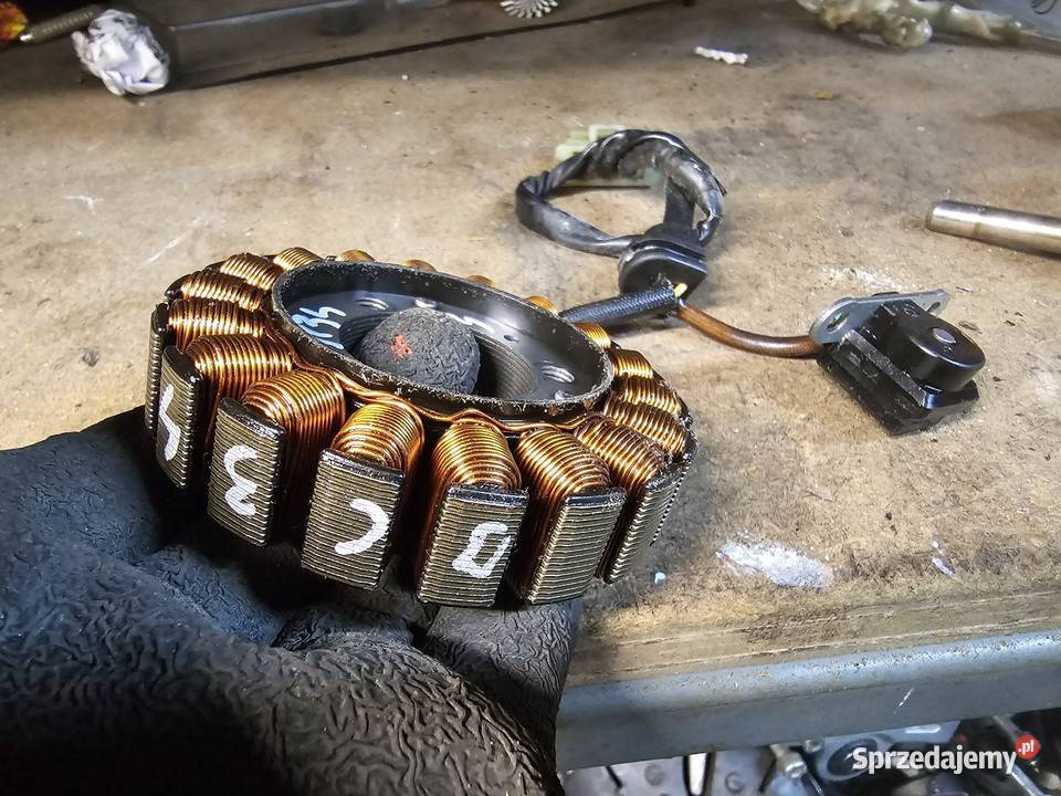 Honda CBR 125 jc34 iskrownik alternator stojan Jelenia Góra