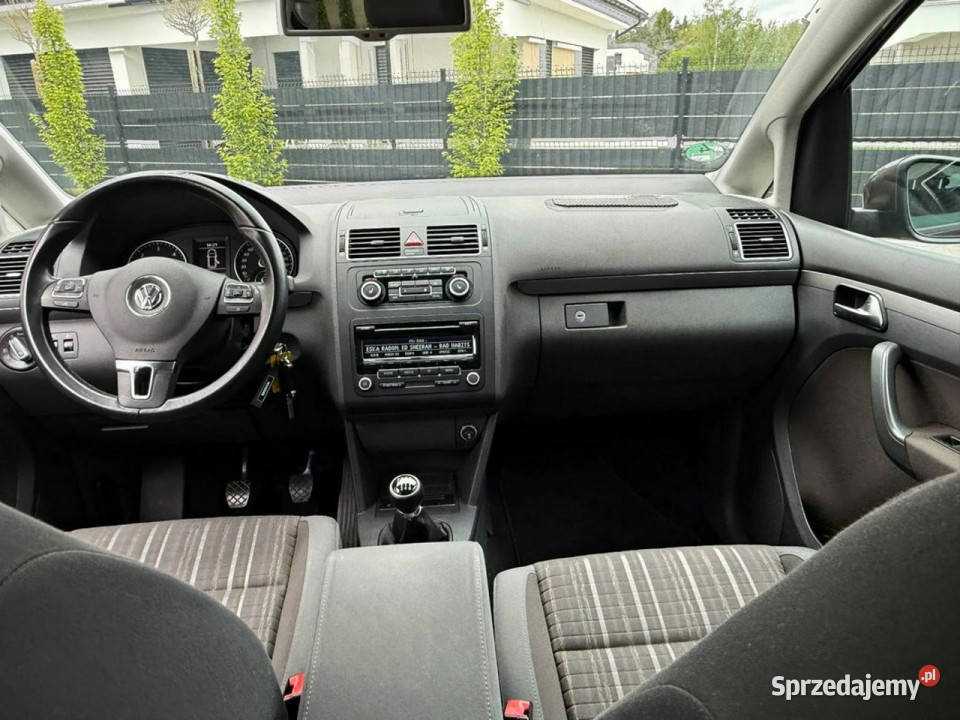 Volkswagen Touran CROSS 20 TDi 140 6B Radom