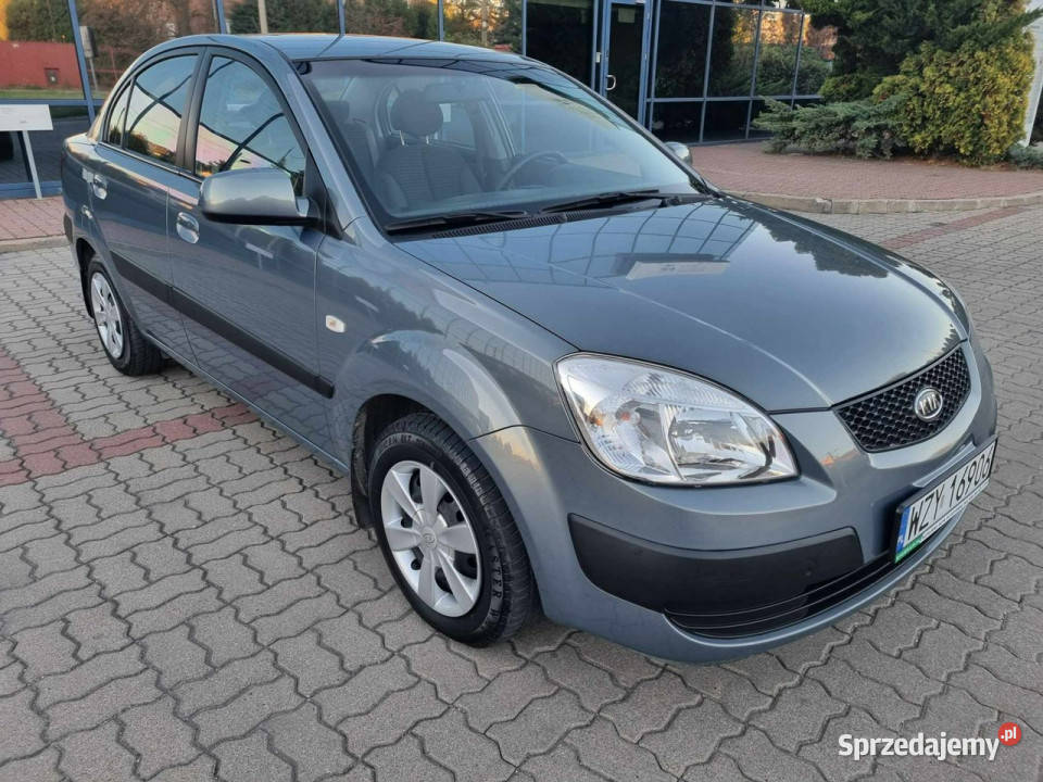 Kia Rio SEDAN/ 1,4 benz./czujniki parkowania/ klima/ 4x el. szyby/ ZADBANA…