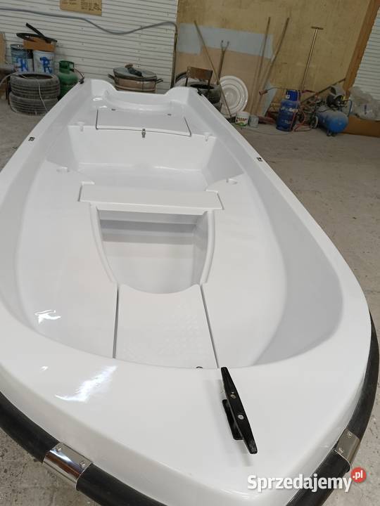 Formy do produkcji łodzi wiosłowo motorowej G420 Chojnice