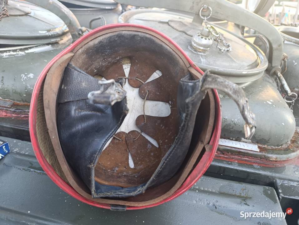 PRL zabytkowy kask motocyklowy orzeszek Poznań